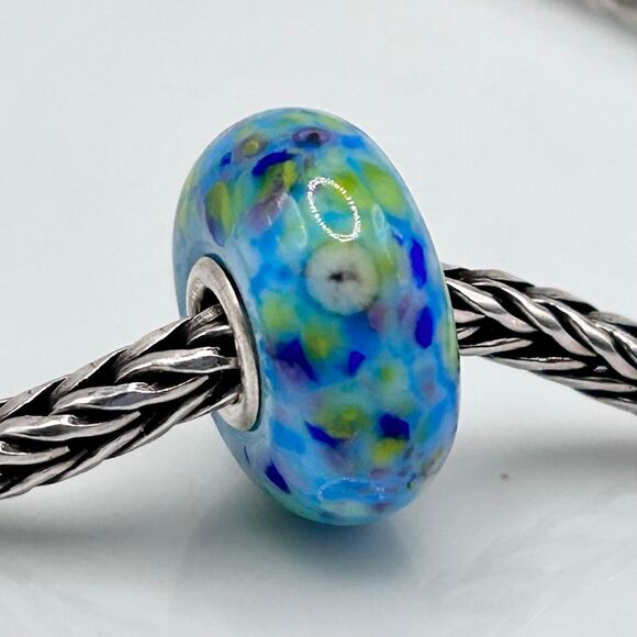 TROLLBEADS Authentic TrollStone LAA Blue Lime Green Purple Confetti - Picture 2 of 11
